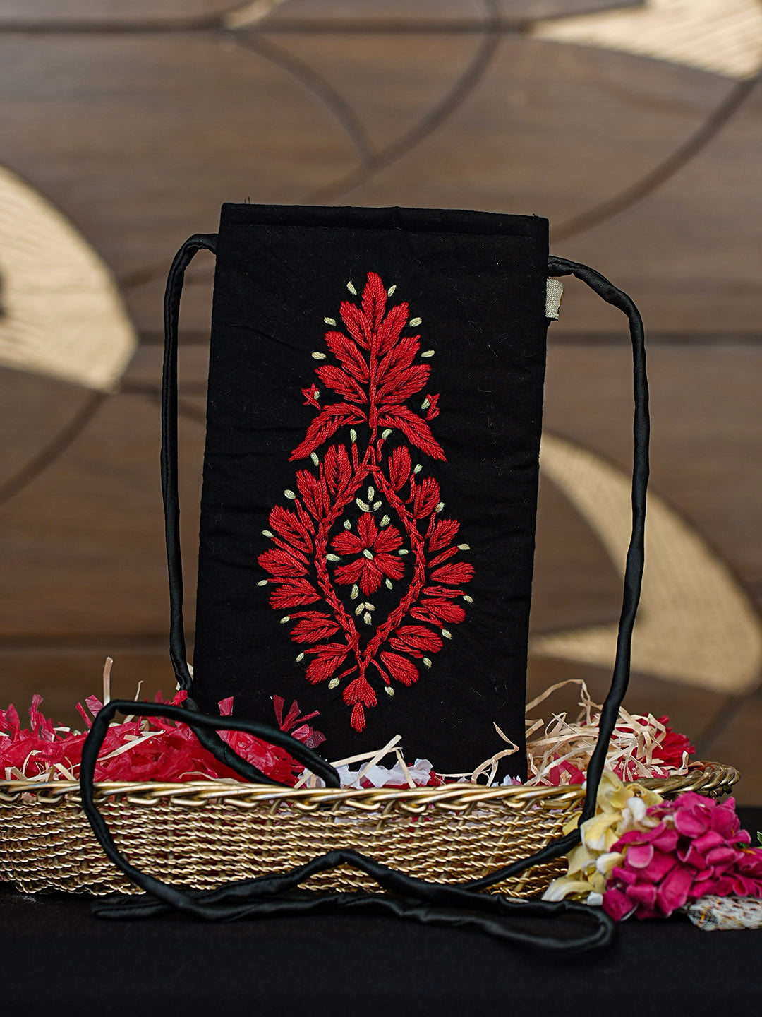 Ada Hand Embroidered Black Cotton Lucknowi Chikankari Mobile Cover 01A917416