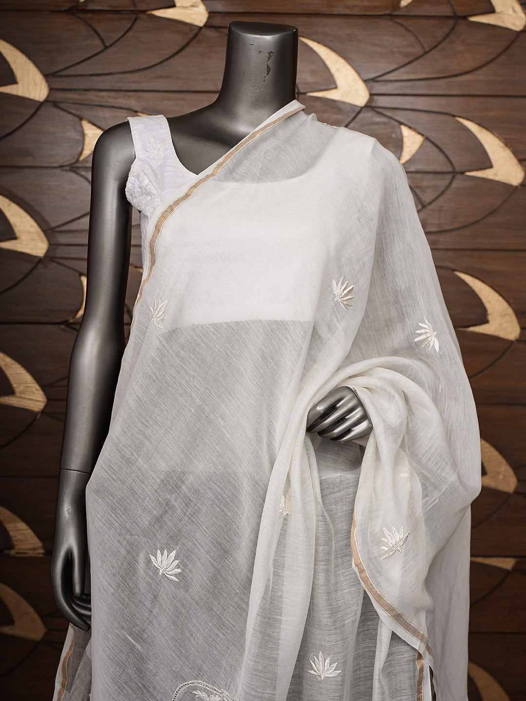 Ada Hand Embroidered Cream Chanderi Lucknowi Chikankari Dupatta 01A948811