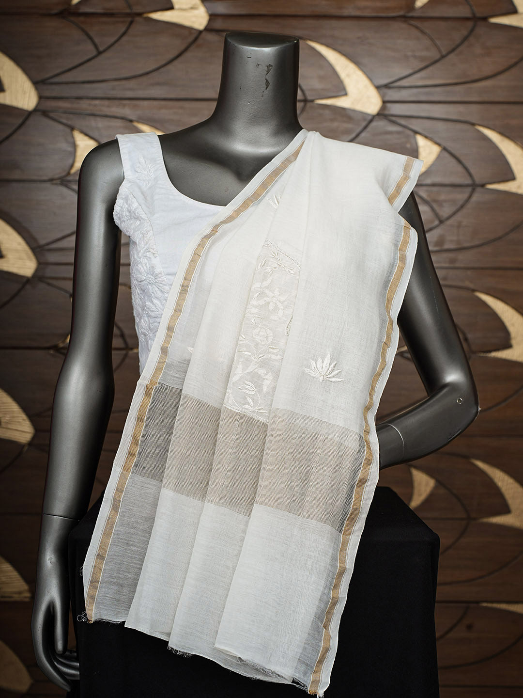 Ada Hand Embroidered Cream Chanderi Lucknowi Chikankari Dupatta 01A948811