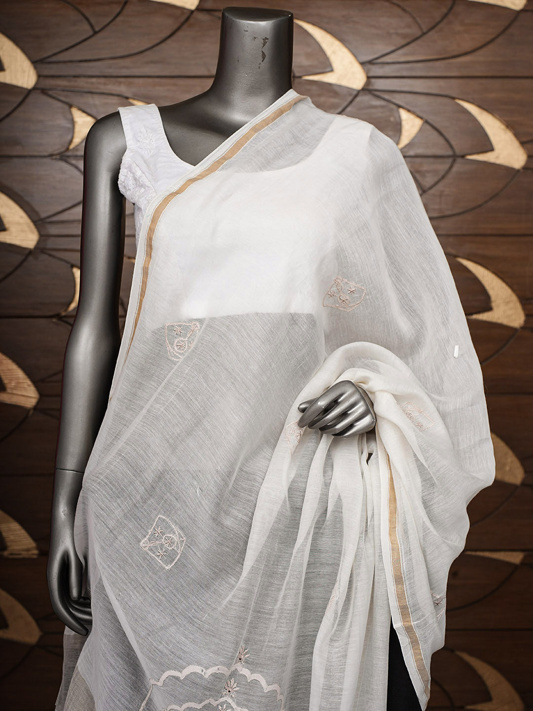 Ada Hand Embroidered Cream Chanderi Lucknowi Chikankari Dupatta 01A948816
