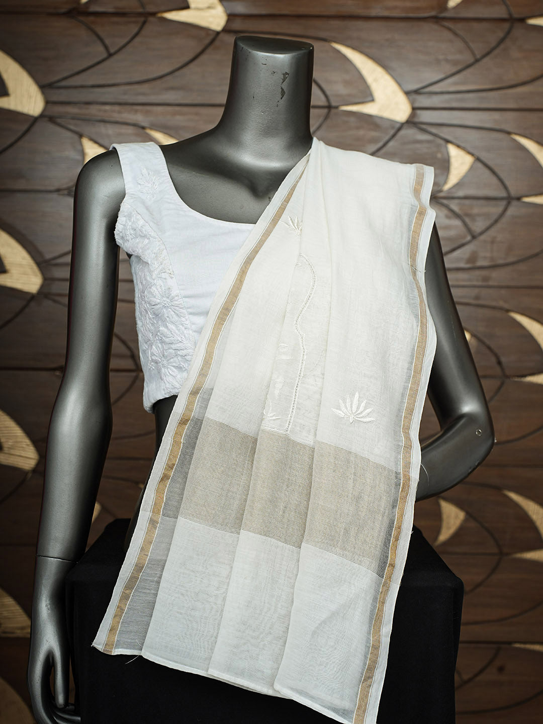 Ada Hand Embroidered Cream Chanderi Lucknowi Chikankari Dupatta With Zari Taar Work 01A948809