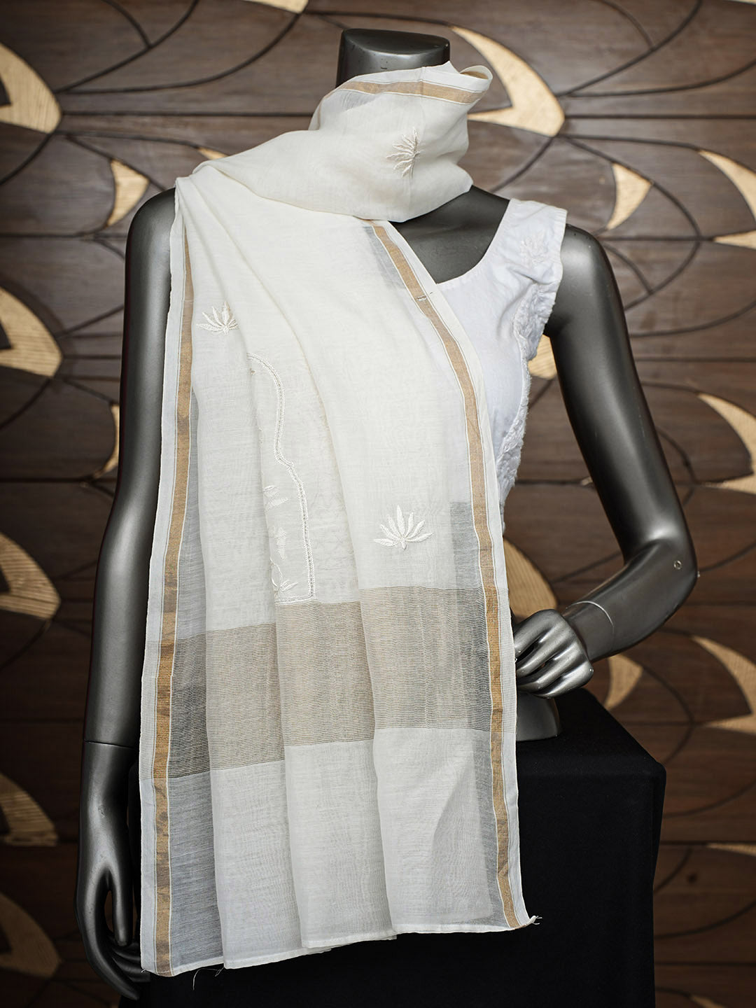Ada Hand Embroidered Cream Chanderi Lucknowi Chikankari Dupatta With Zari Taar Work 01A948809