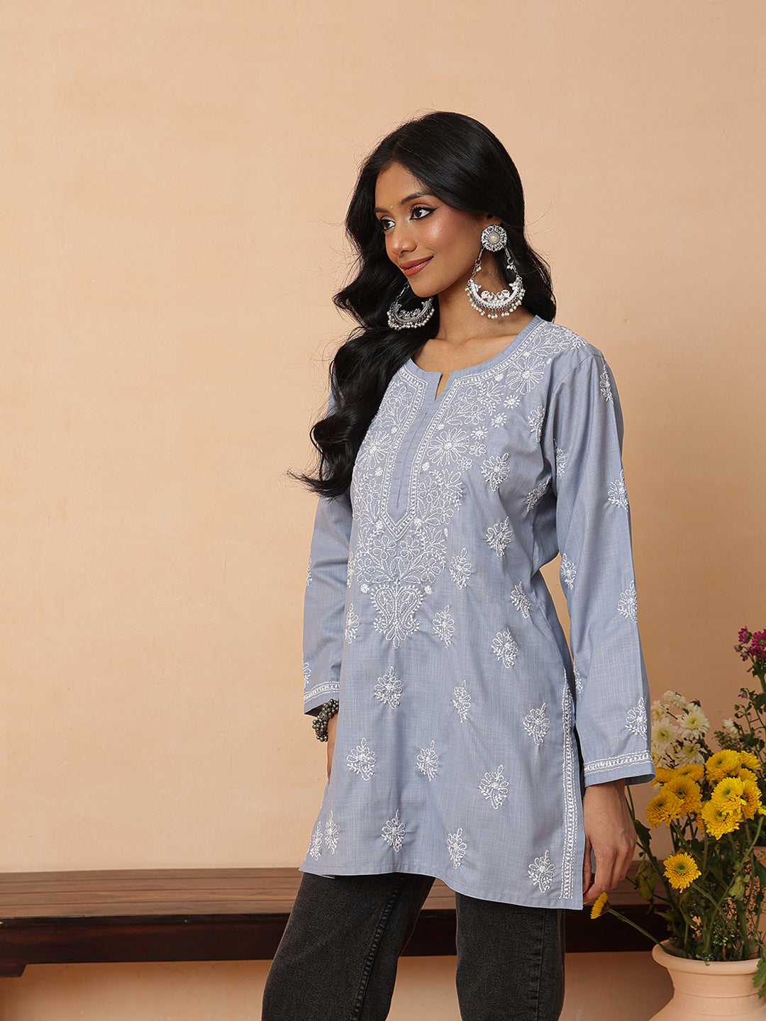 Ada Hand Embroidered  Grey Cotton Lucknowi Chikankari Short Kurti A911571