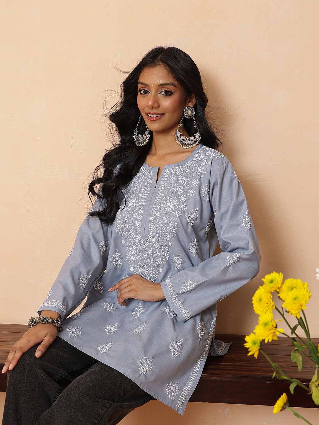 Ada Hand Embroidered  Grey Cotton Lucknowi Chikankari Short Kurti A911571
