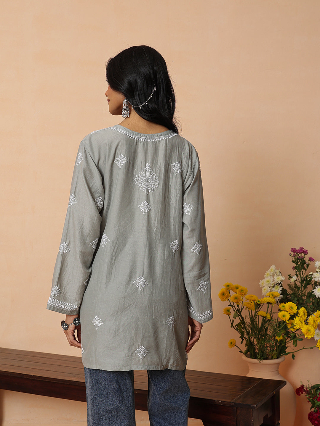 Ada Hand Embroidered Grey Muslin Lucknowi Chikankari Short Kurti A911576_3