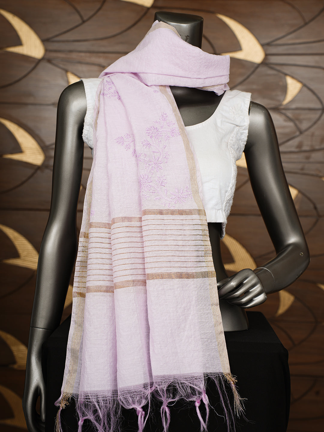 Ada Hand Embroidered Lavender Chanderi Lucknowi Chikankari Dupatta 07A500946_3