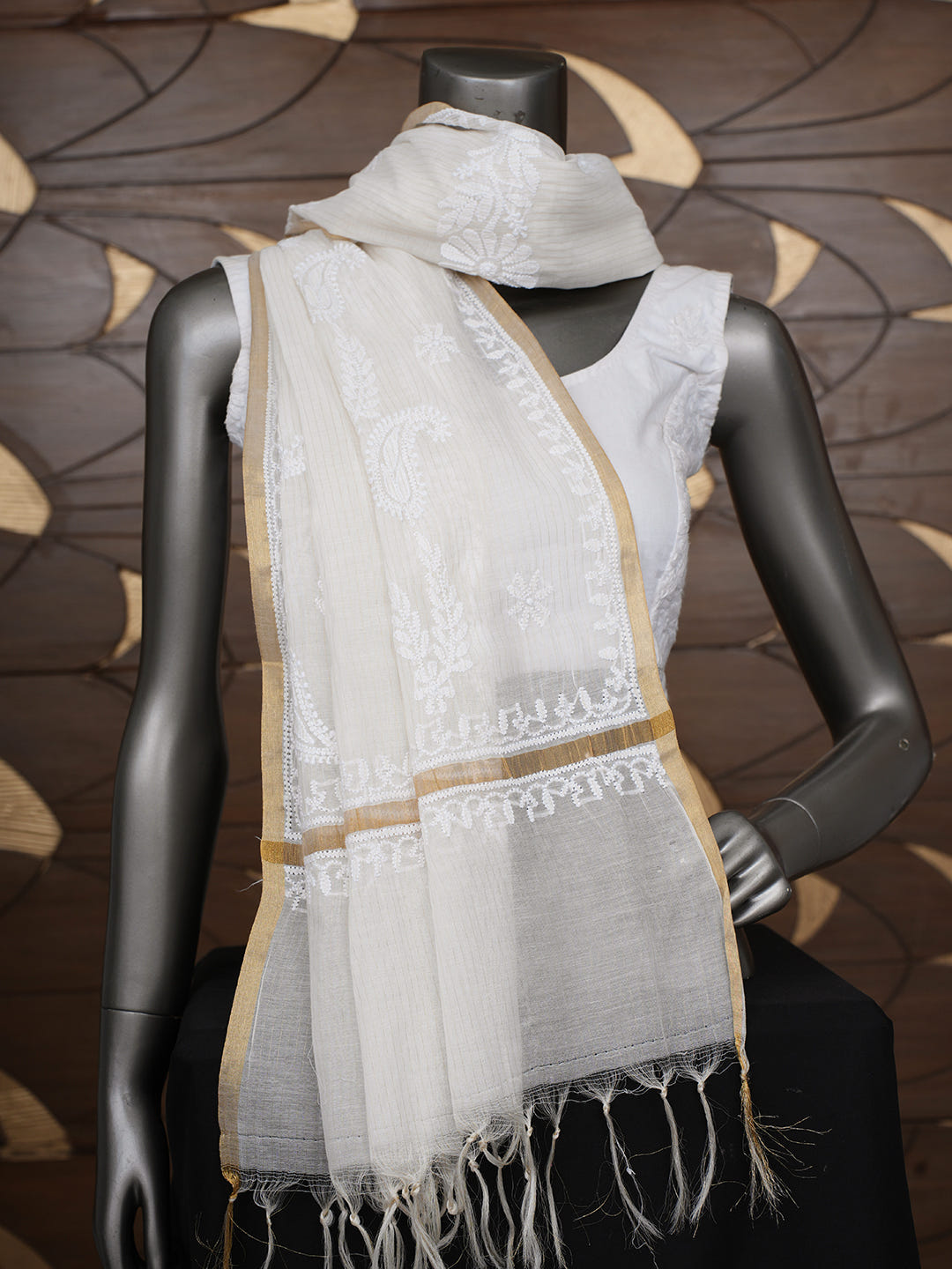 Ada Hand Embroidered Off White Chanderi Lucknowi Chikankari Dupatta 01A997858