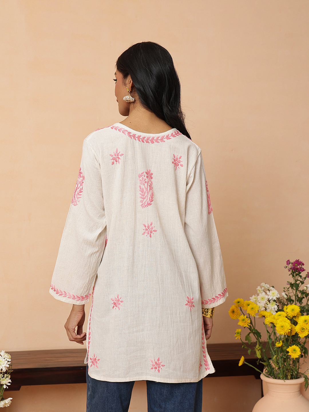 Ada Hand Embroidered Off White & Pink Linen Lucknowi Chikankari Short Kurti A911589_6