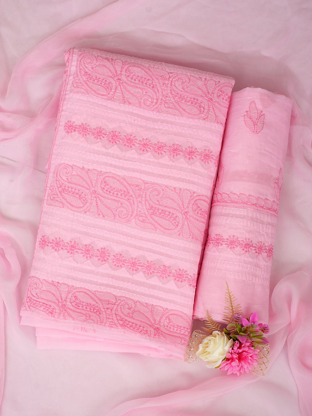 AdaHandEmbroideredPinkCottonLucknowiChikankariUnstitchedSuitPieceWithChiffonDupatta01A981306_8
