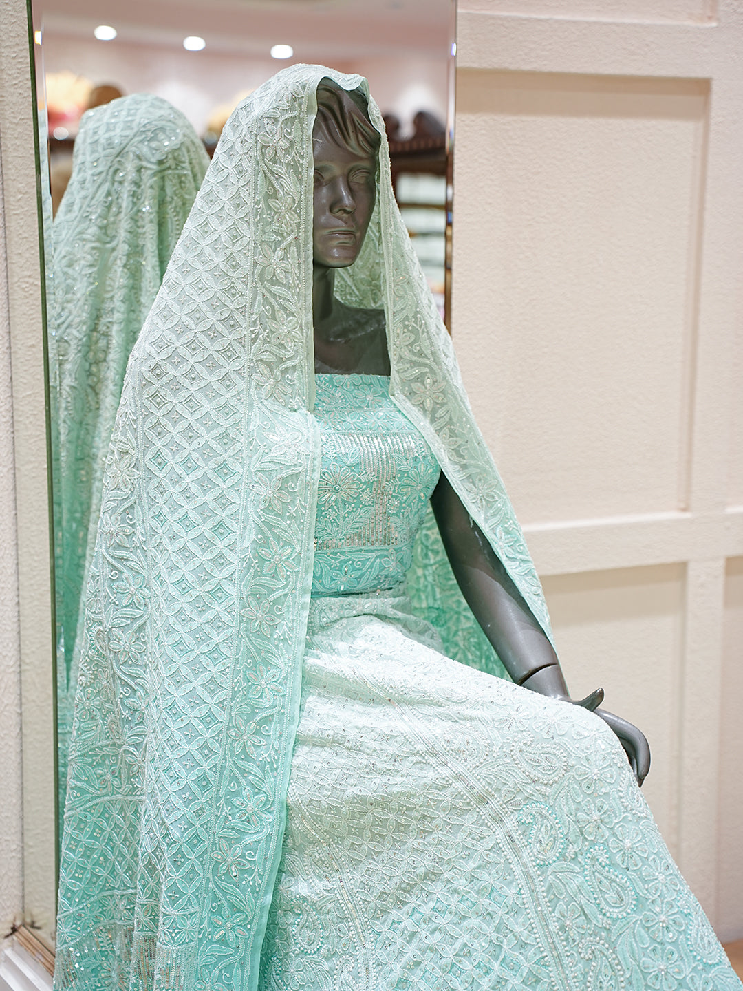 AdaHandEmbroideredSeaGreenPureGeorgetteLucknowiChikankariLehengaSetWithSequinnedWork01A790095_2
