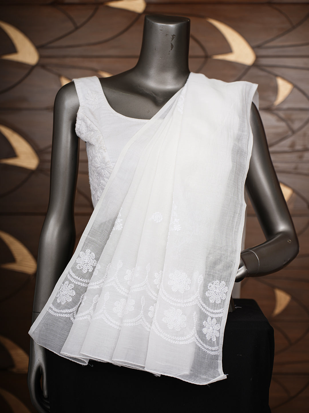 Ada Hand Embroidered White Chanderi Lucknowi Chikankari Dupatta 01A974310