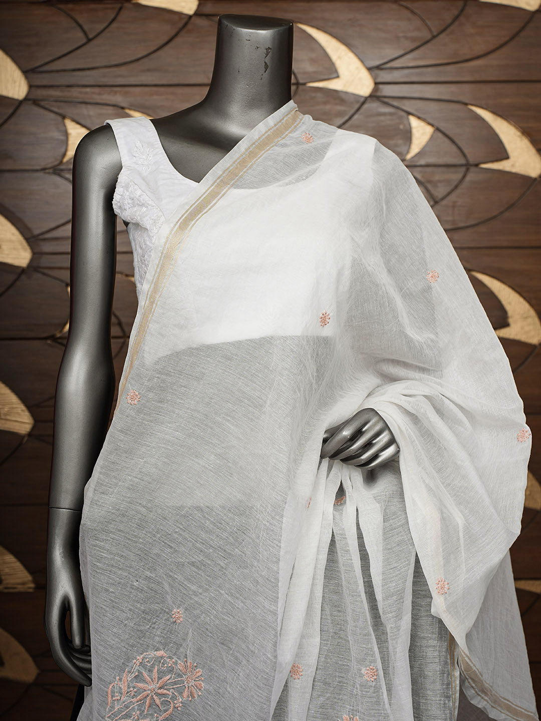 Ada Hand Embroidered White Chanderi Lucknowi Chikankari Dupatta 07A500733
