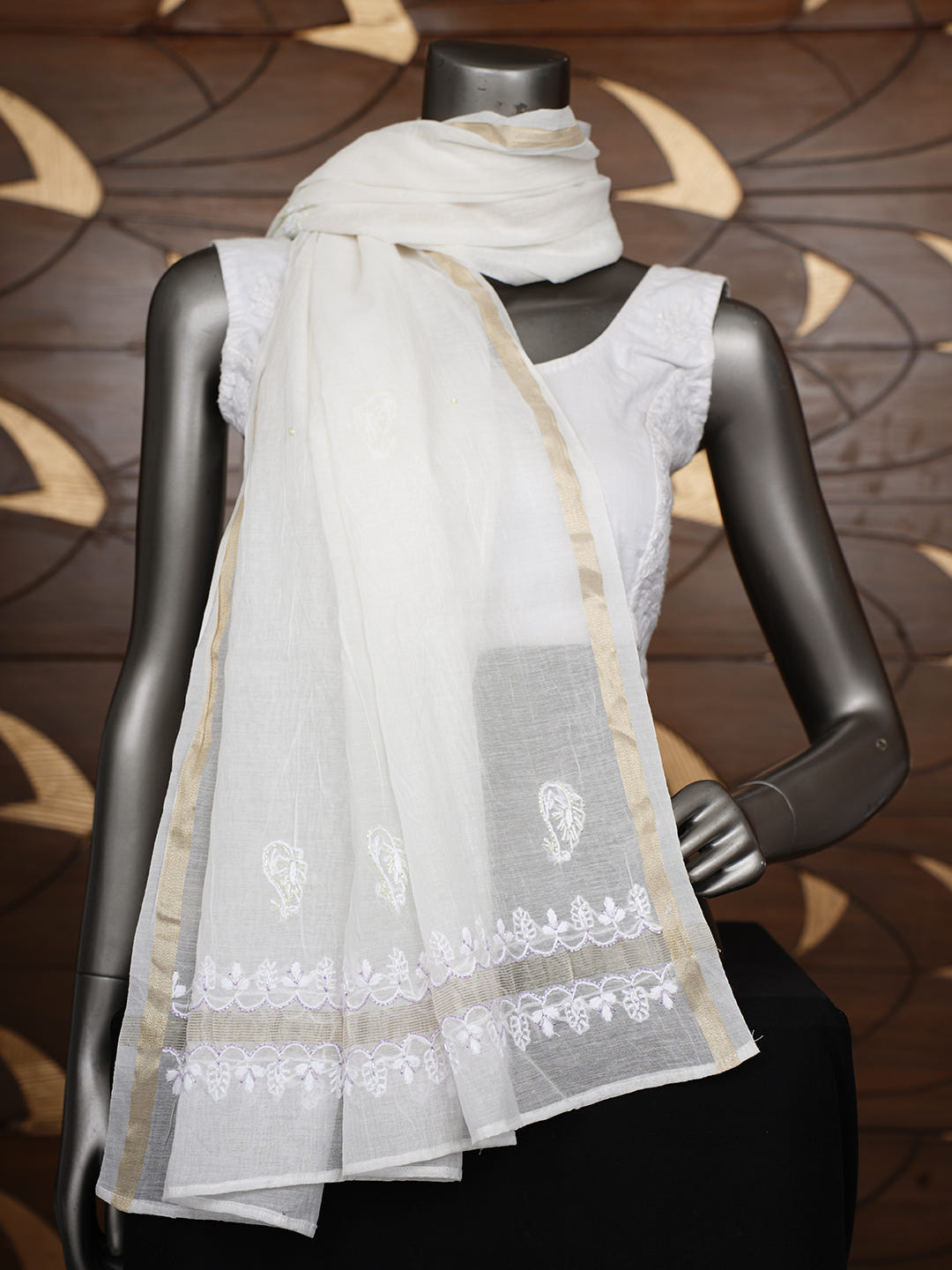 Ada Hand Embroidered White Chanderi Lucknowi Chikankari Dupatta With Cutdana Work 01A1003685