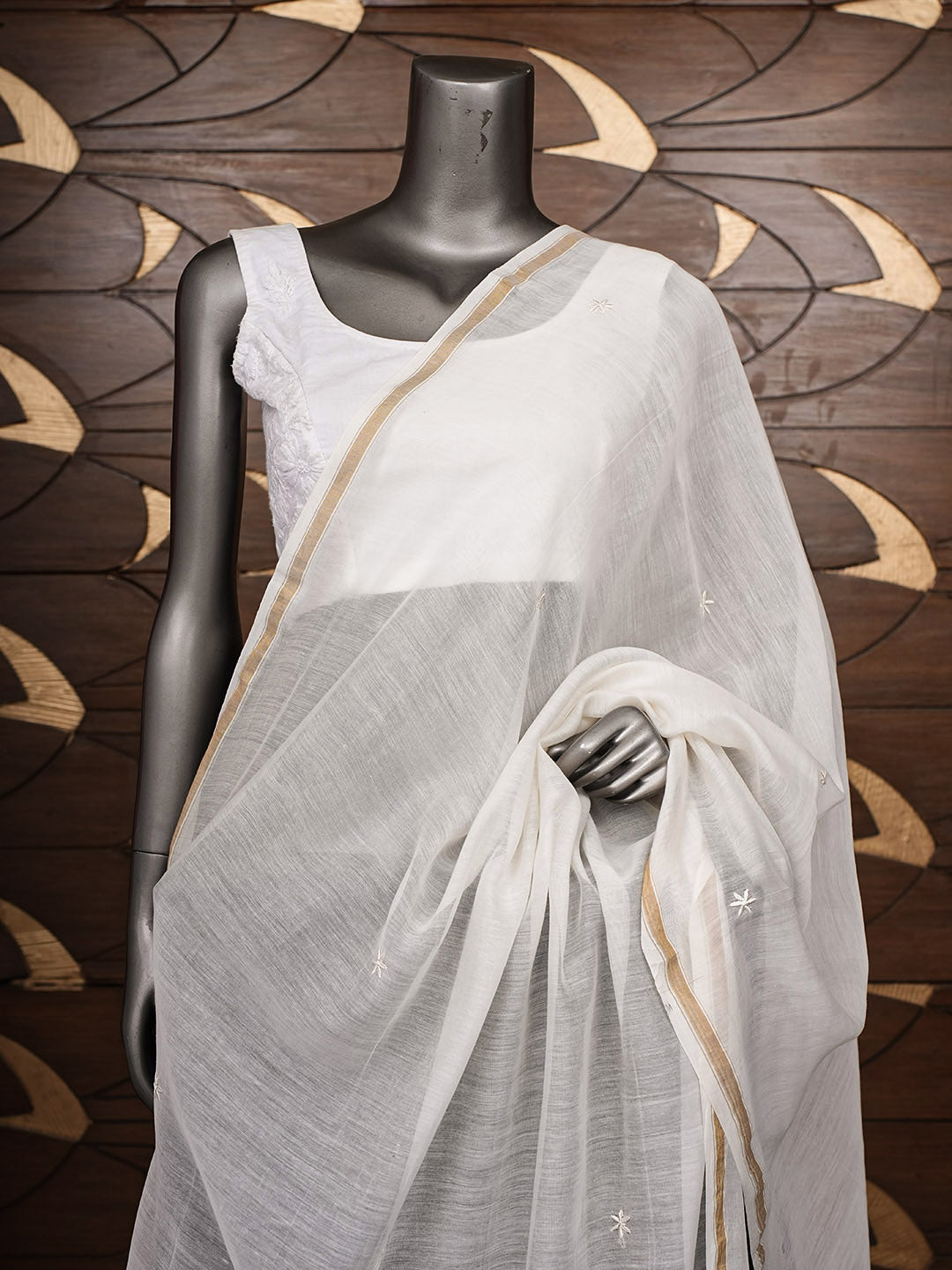 Ada Hand Embroidered White Chanderi Lucknowi Chikankari Dupatta With Zari Taar Wrok 01A947220