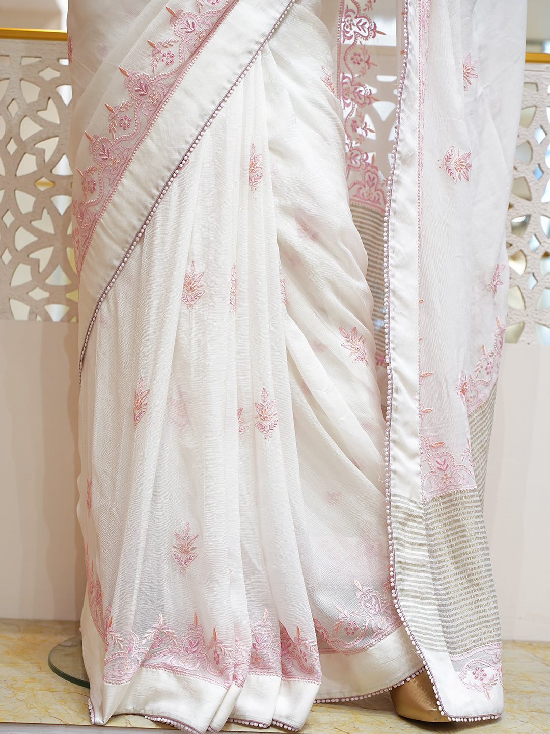 Ada Hand Embroidered White Chiffon Lucknowi Chikankari Saree With Blouse 01A932629