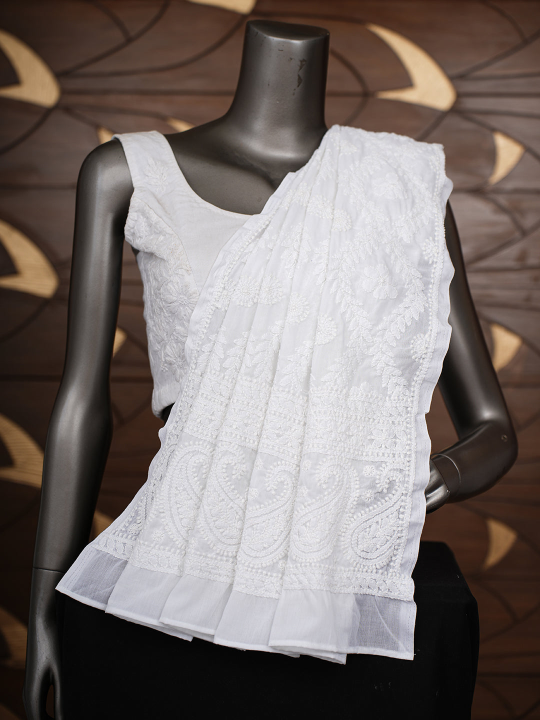 Ada Hand Embroidered White Cotton Lucknowi Chikankari Dupatta 01A995050