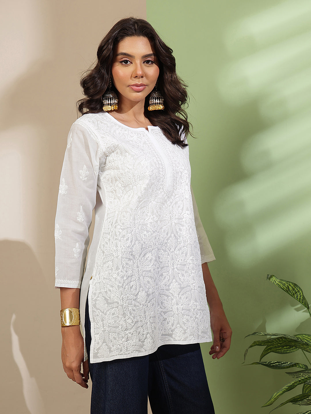 Ada Hand Embroidered White Cotton Lucknowi Chikankari Straight Kurti A911561