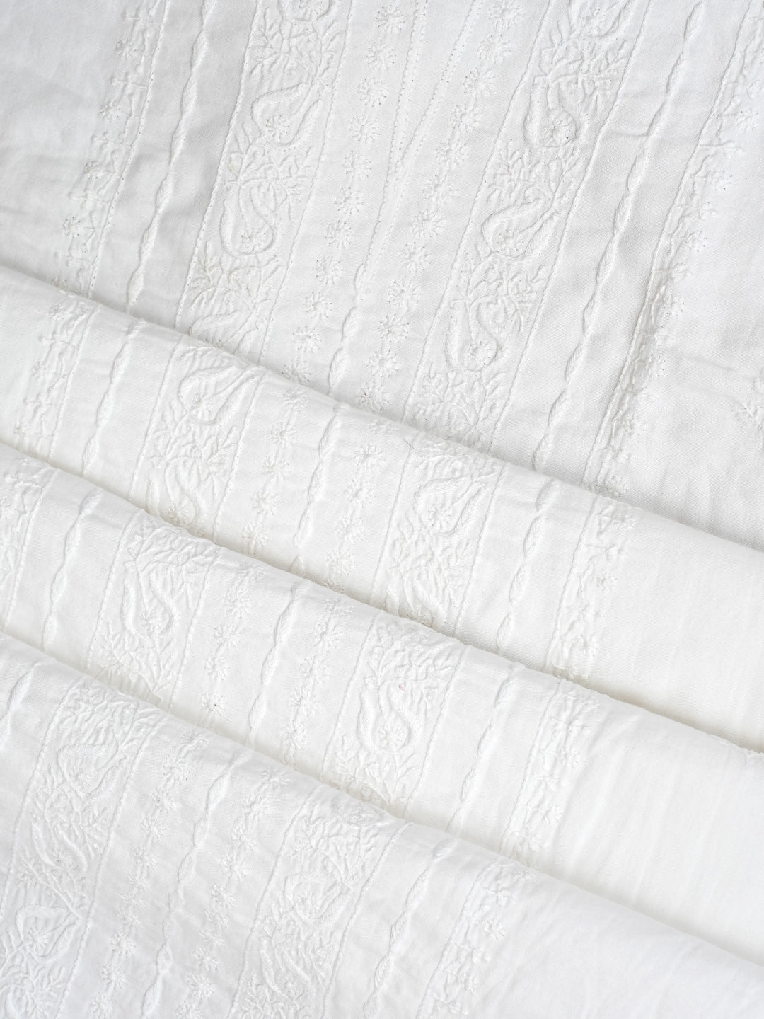 Ada Hand Embroidered White Cotton Lucknowi Chikankari Unstitched Kurta Piece A602715