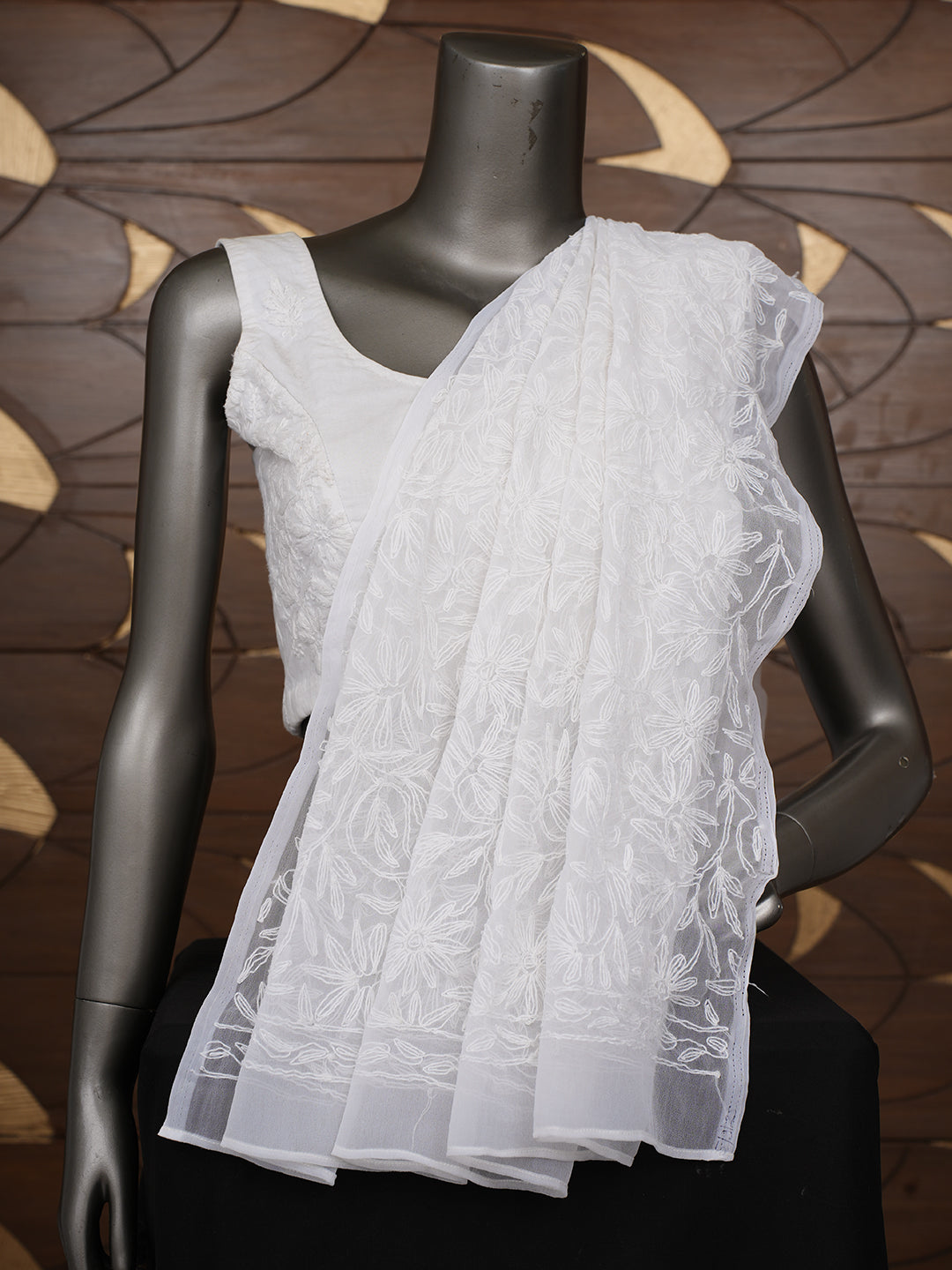 Ada Hand Embroidered White Georgette Lucknowi Chikankari Dupatta 01A923287