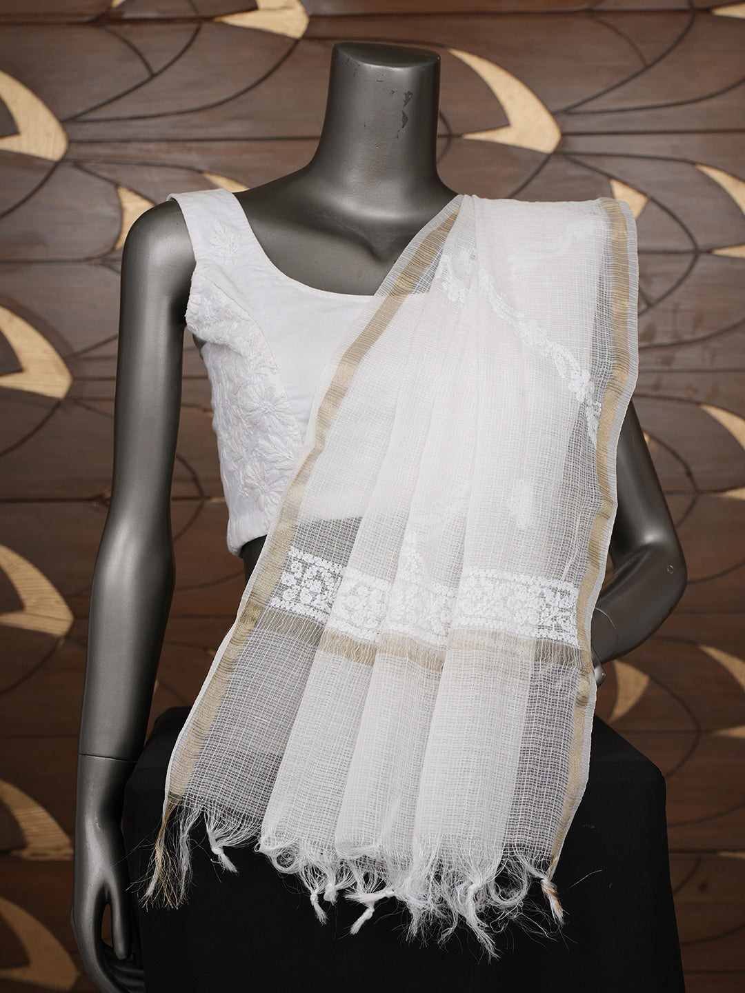Ada Hand Embroidered White Kota Chanderi Lucknowi Chikankari Dupatta 01A960511