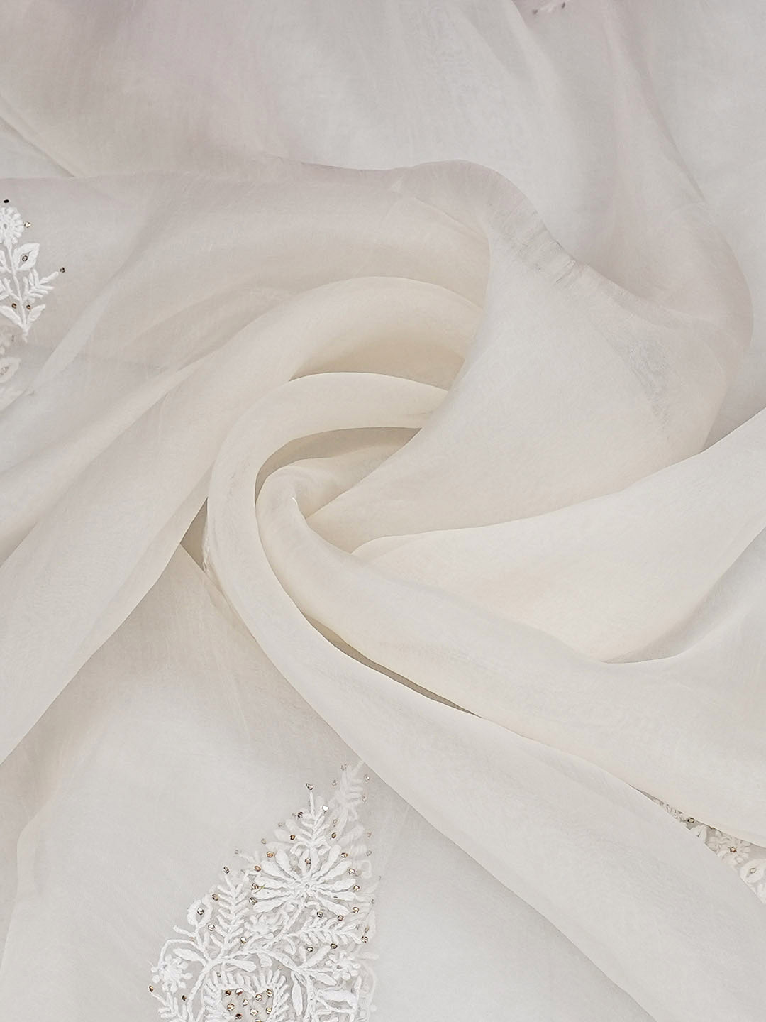 Ada Hand Embroidered White Organza Lucknowi Chikankari Dupatta With Mukaish Work 01A517562
