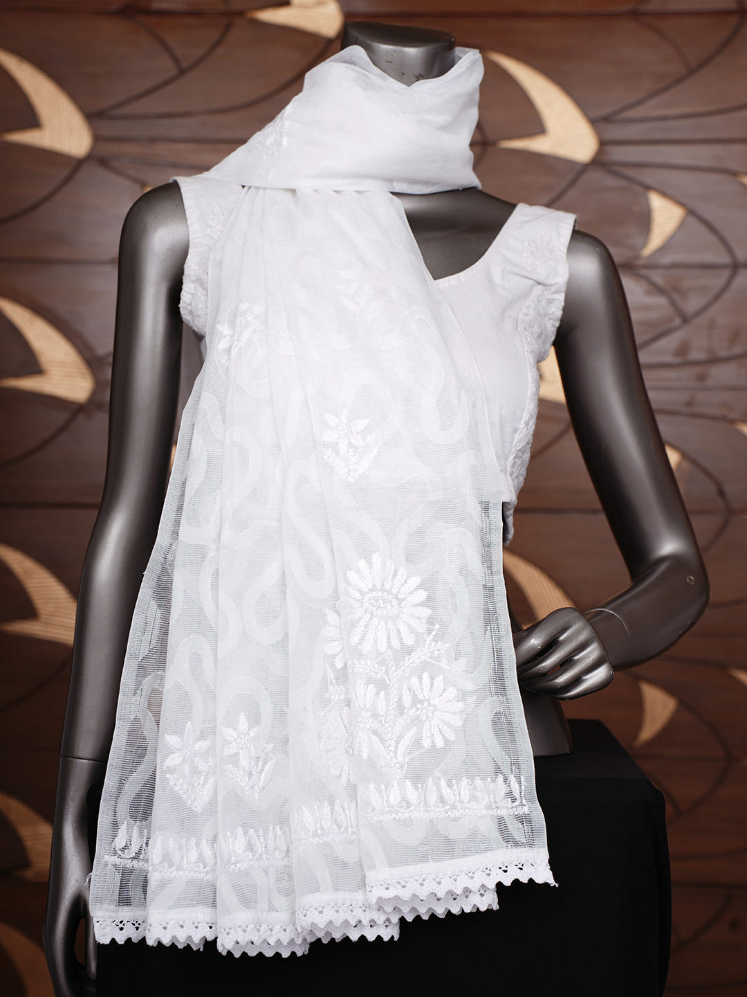 Ada Hand Embroidered White Super Net Lucknowi Chikankari Dupatta 01A994924_3
