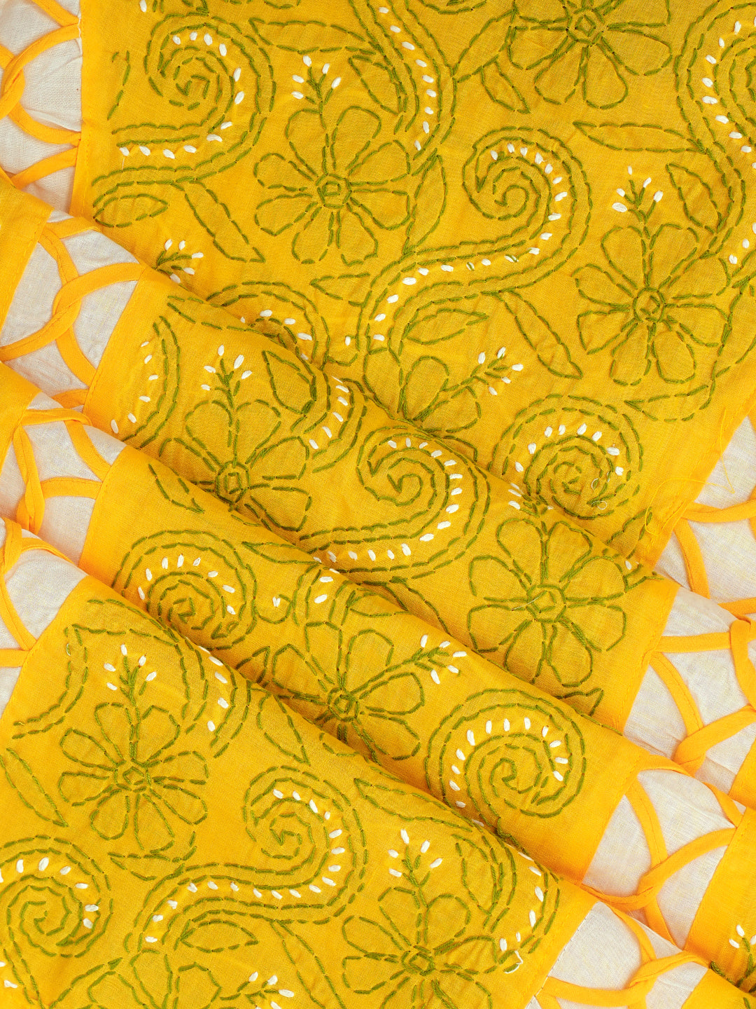AdaHandEmbroideredYellowCottonLucknowiChikankariUnstitchedSuitPieceWithChiffonDupatta01A905667_5
