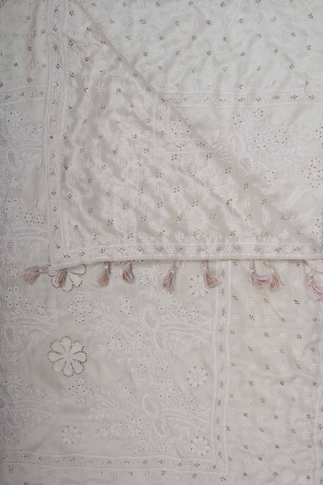 Ada Hand Embroidered White Chanderi Lucknowi Chikankari Dupatta With Muqaish Work 01A124736