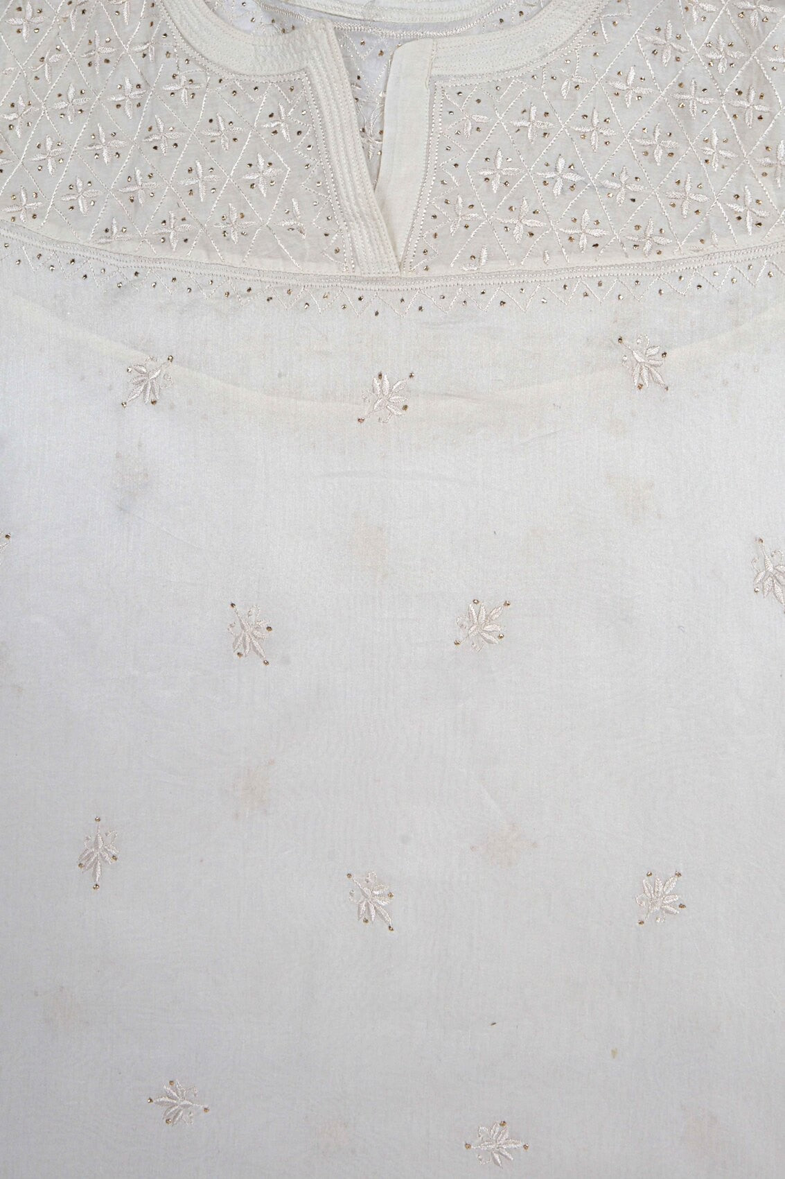 Ada Hand Embroidered White Chanderi Lucknowi Chikankari Unstitched Kurta Dupatta Set With Muqaish Work A595356