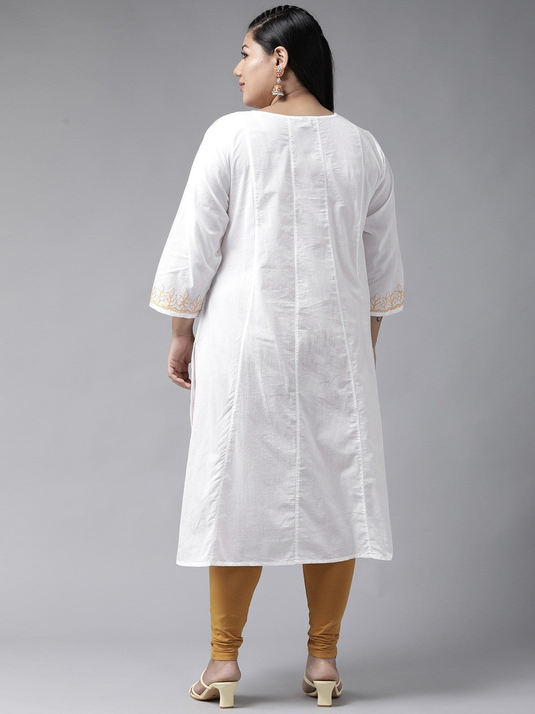 Ada Hand Embroidered White Cotton A Line Lucknowi Chikankari Straight Kurta A100205