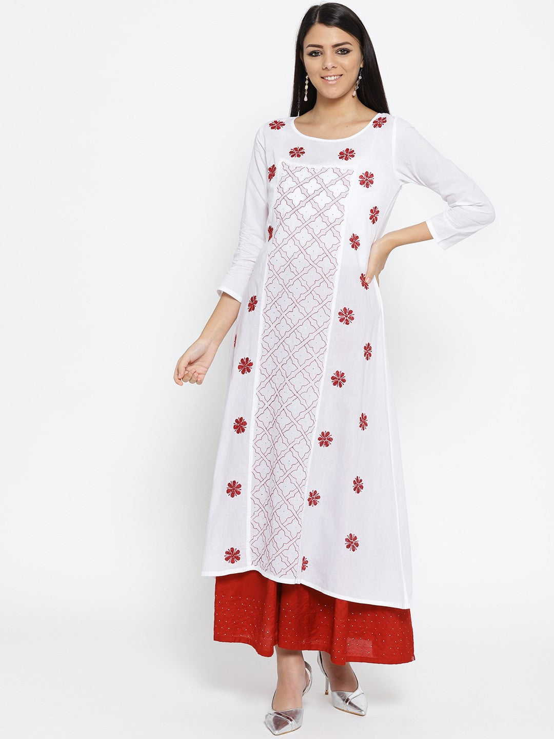 Ada Hand Embroidered White Cotton Lucknowi Chikankari Straight Kurta With Muqaish Work A100051