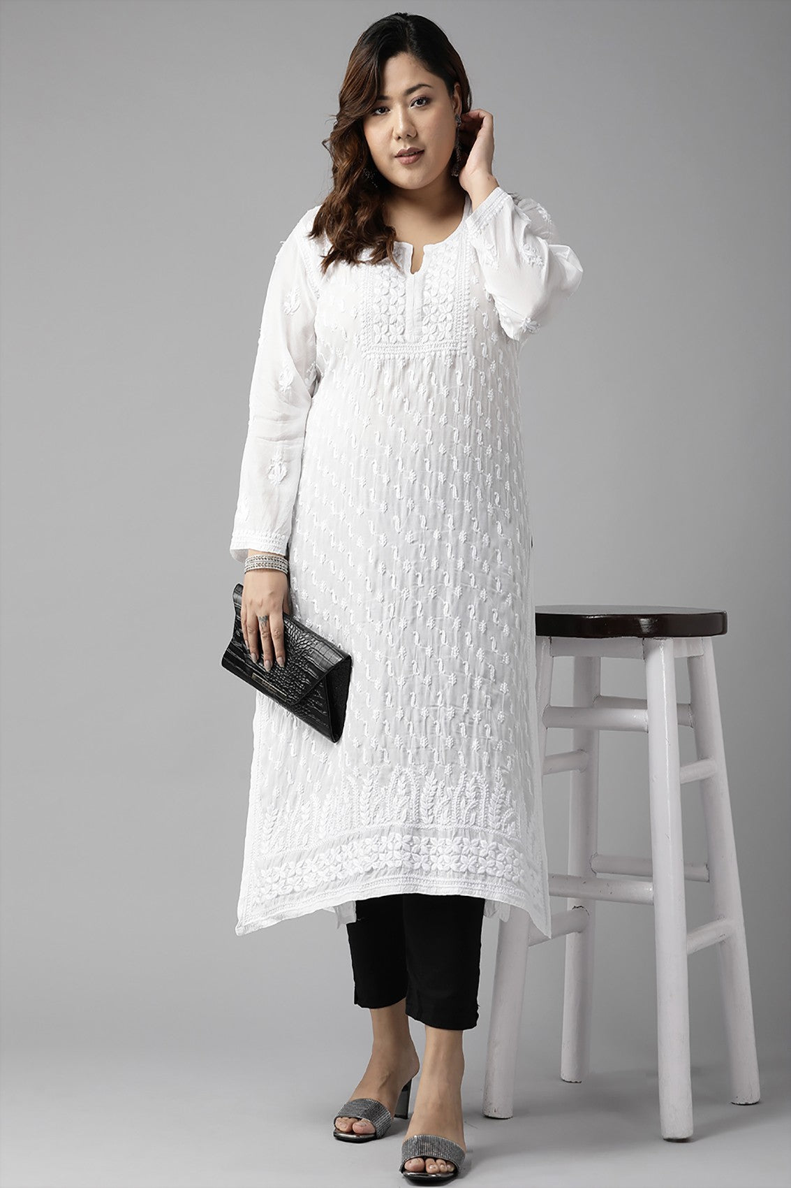 Ada Hand Embroidered White Muslin Lucknowi Chikankari Kurta A411141