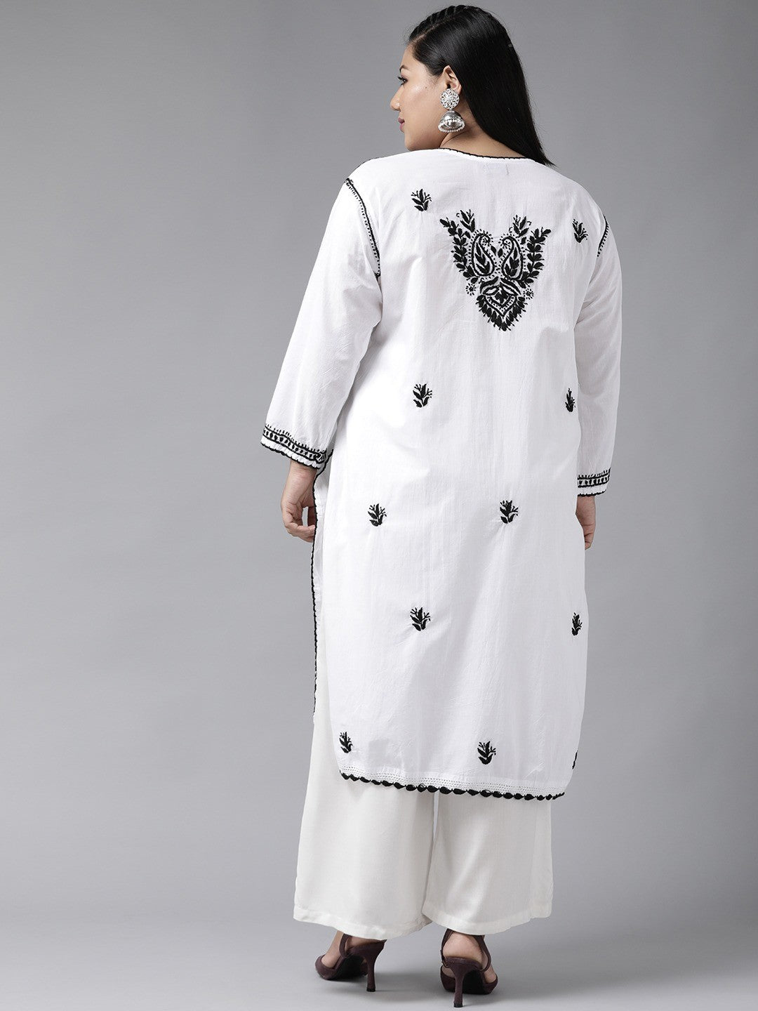 Ada Hand Embroidered White Cotton Lucknowi Chikankari Kurta A100592