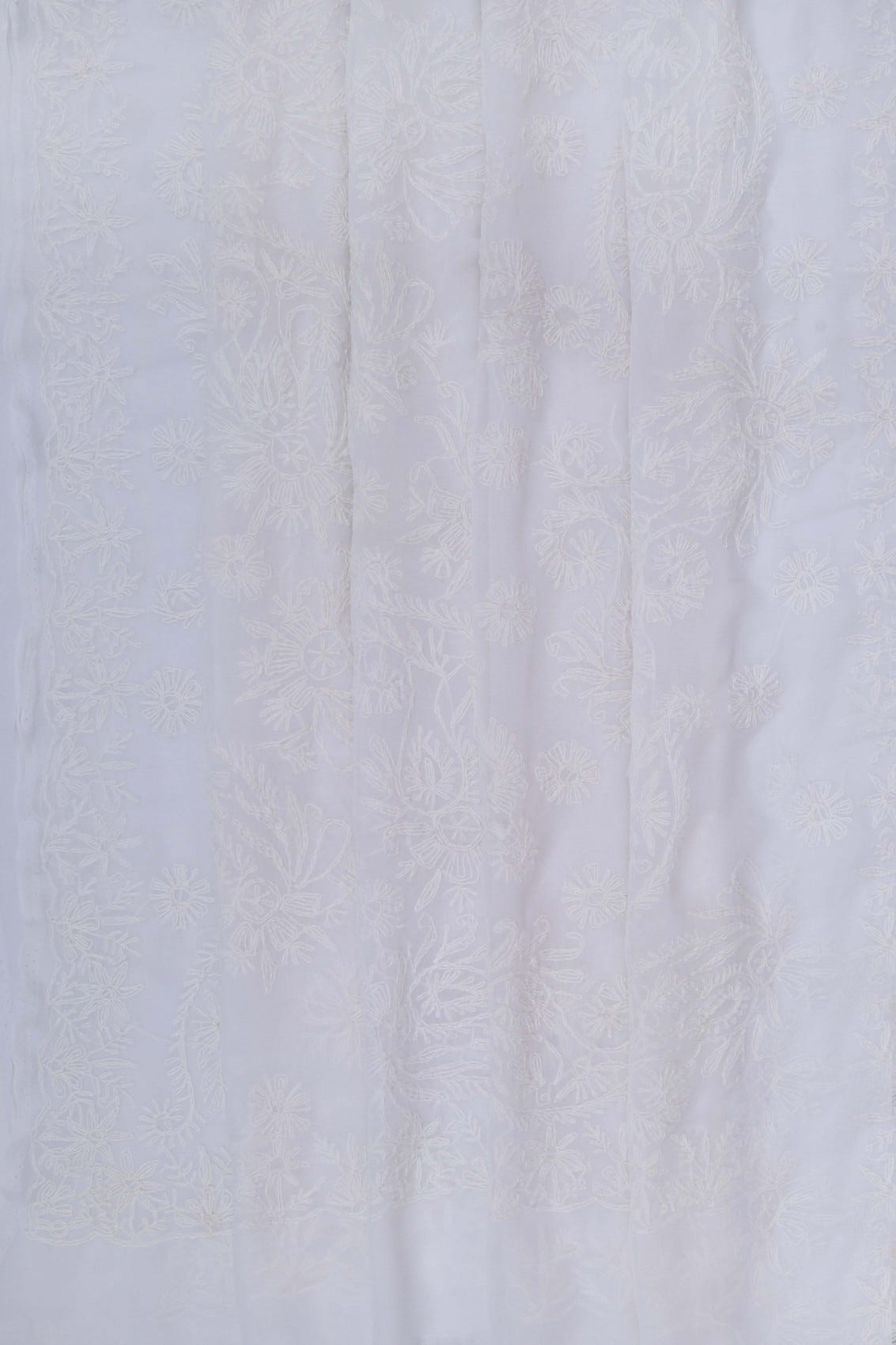 Ada Hand Embroidered White Georgette Lucknowi Chikankari Saree With Blouse A119578