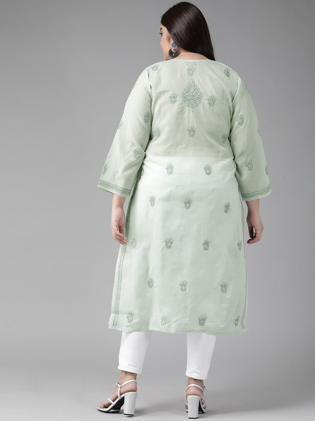 Ada Hand Embroidered Light Grey Cotton Lucknow Chikan Kurta A227152