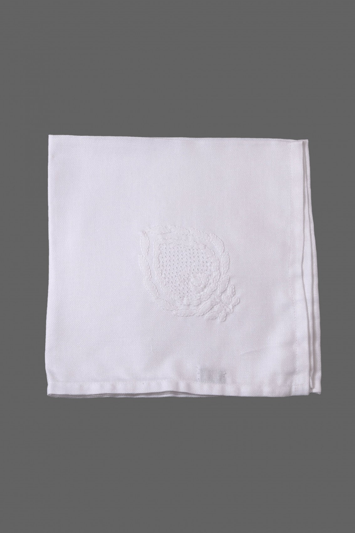 Ada Hand Embroidered White Linen Lucknowi Chikankari Napkin Set A478382