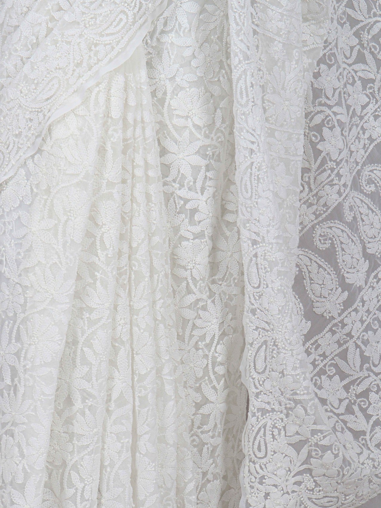 Ada Hand Embroidered White Georgette Lucknowi Chikankari Saree With Blouse 01A163902
