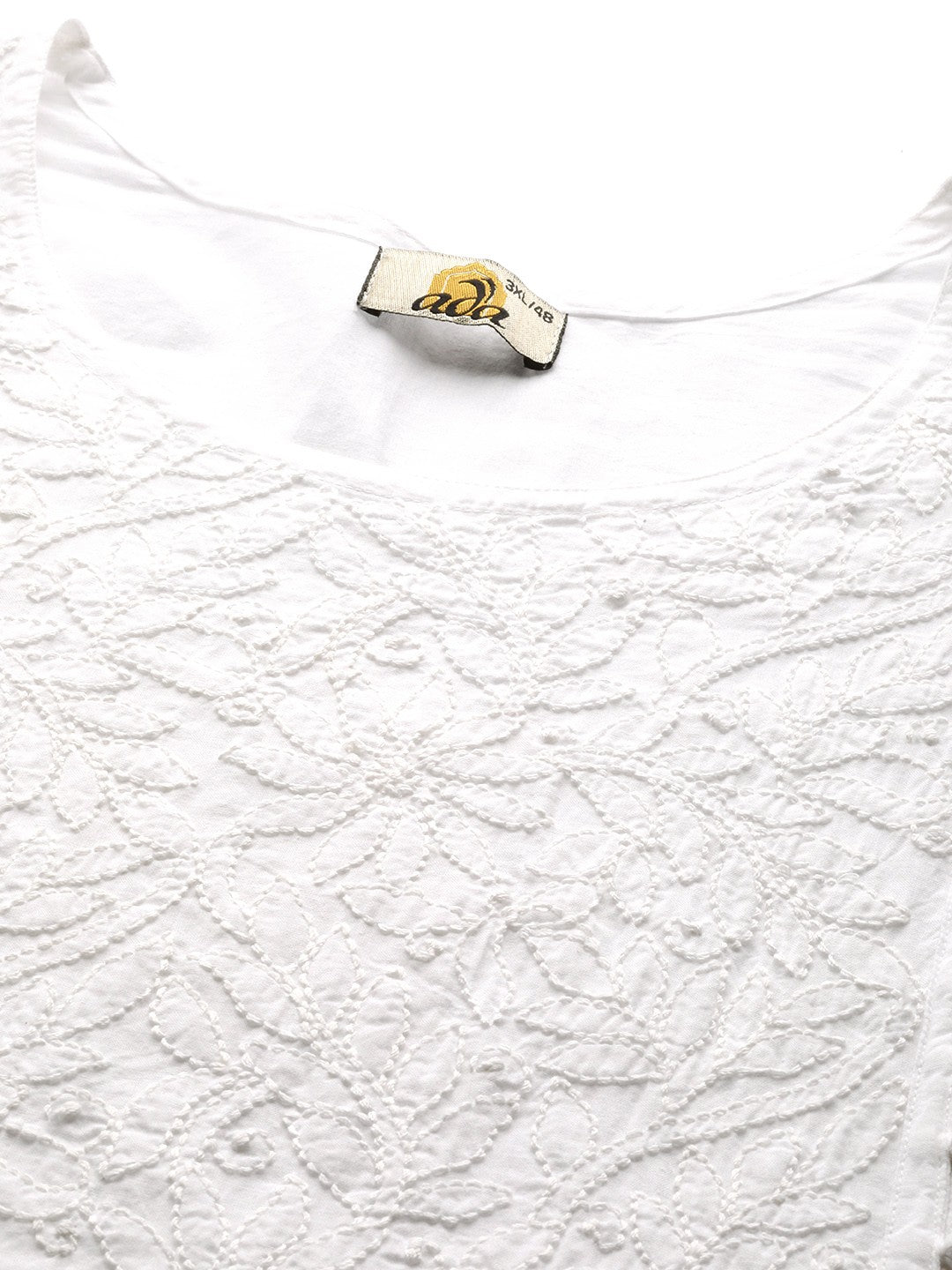 Ada Hand Embroidered White Cotton Lucknowi Chikankari Kurti A100427