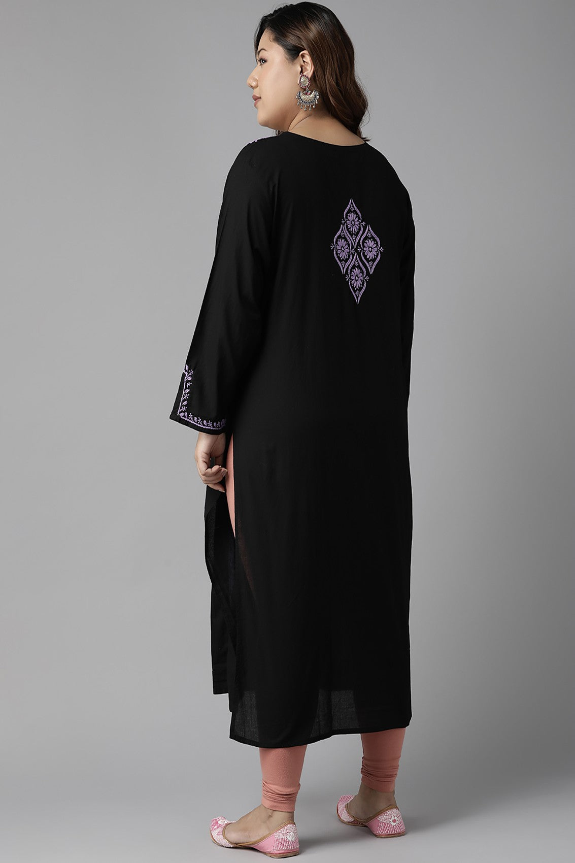 Ada Hand Embroidered Black Cotton Lucknowi Chikankari Straight Kurta A411394
