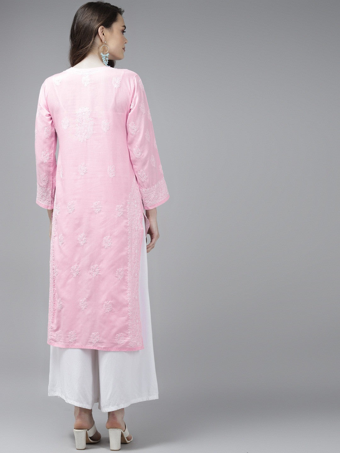 Ada Hand Embroidered Pink Cotton Lucknow Chikan Kurta A411367