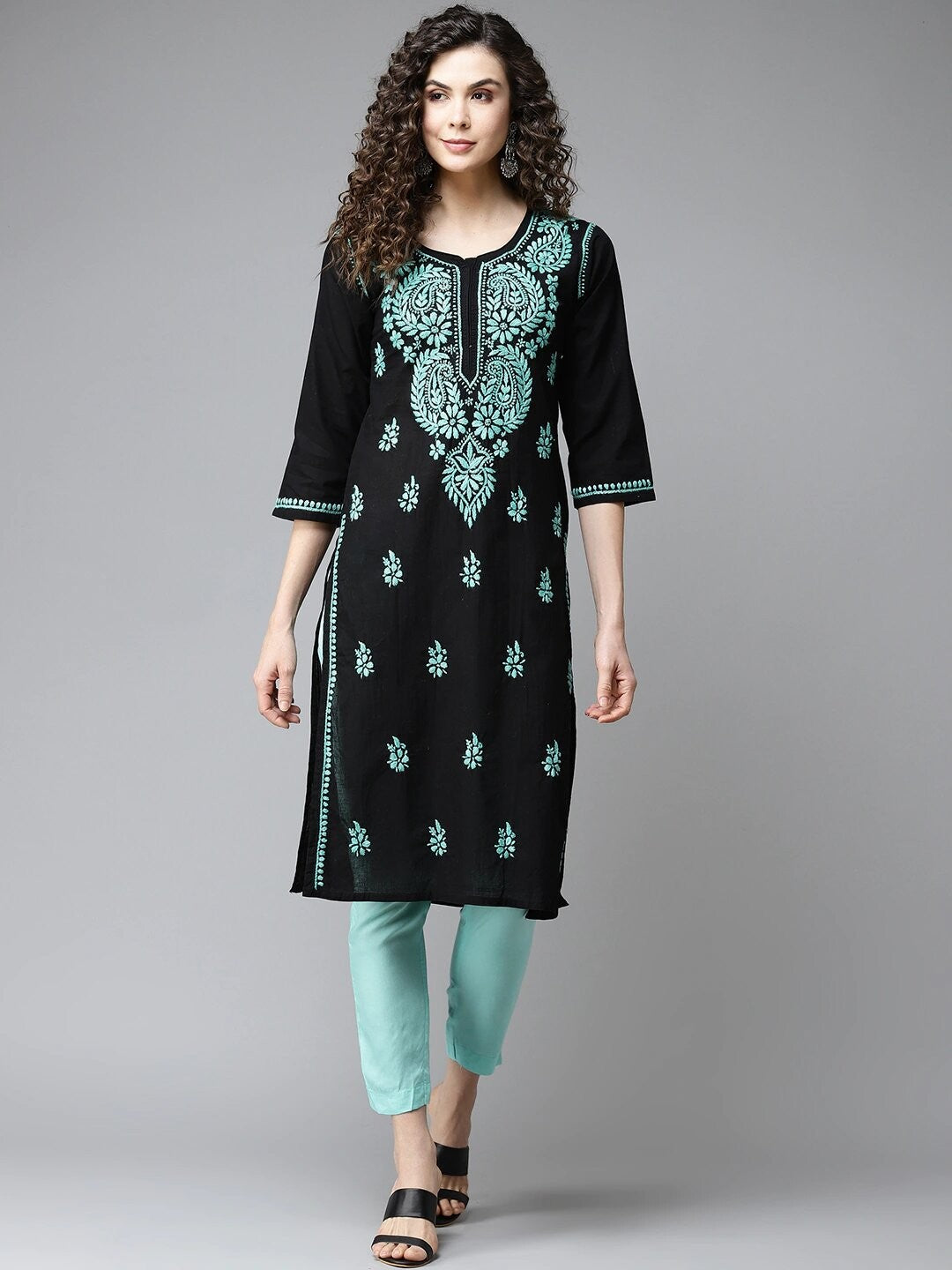 Ada Hand Embroidered Black Cotton Lucknowi Chikankari Straight Kurta A411192