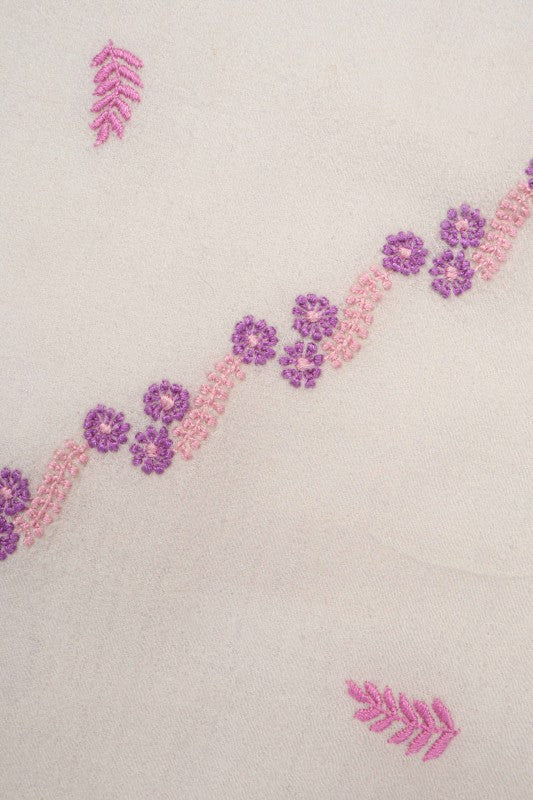 Ada Hand Embroidered Off White Pashmina Lucknowi Chikankari Woolen Stole With Zari Work A360382