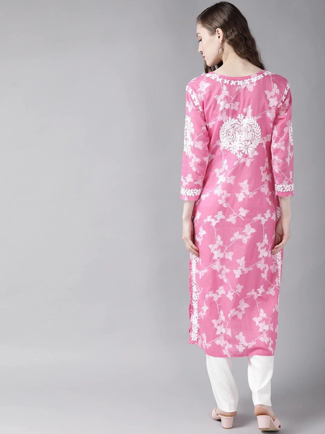 Ada Hand Embroidered Pink Cotton Lucknowi Chikankari Straight Kurta A411269