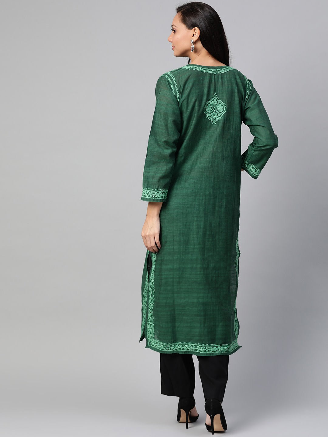 Ada Hand Embroidered Green Cotton Lucknow Chikan Kurta - A100437