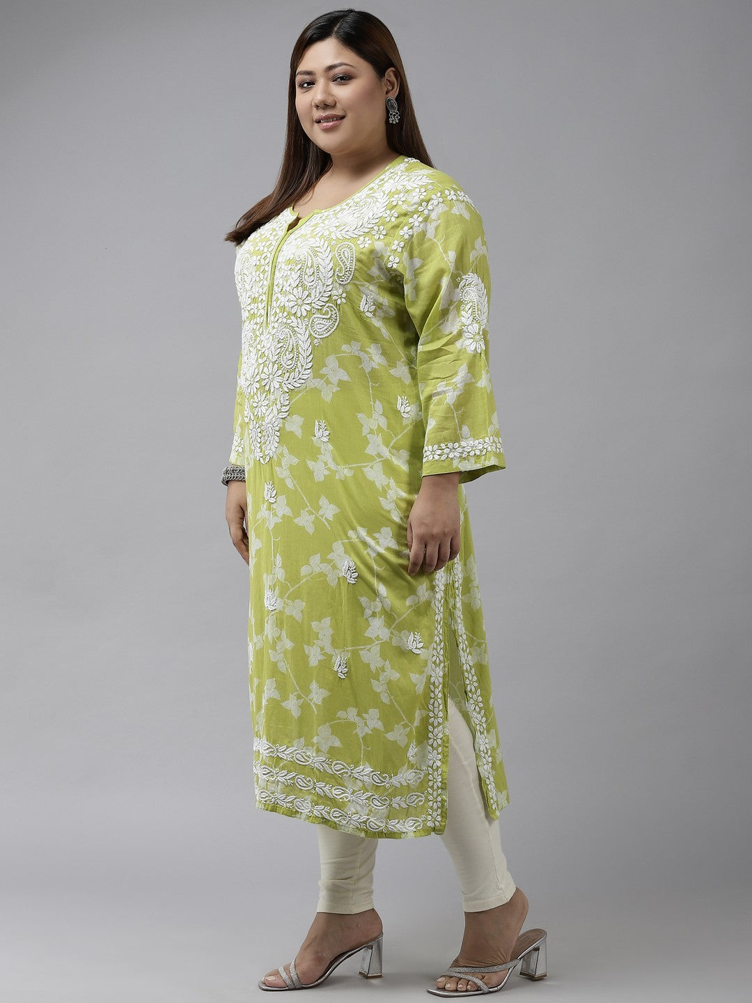Ada Hand Embroidered Green Cotton Lucknow Chikan Kurta A411352