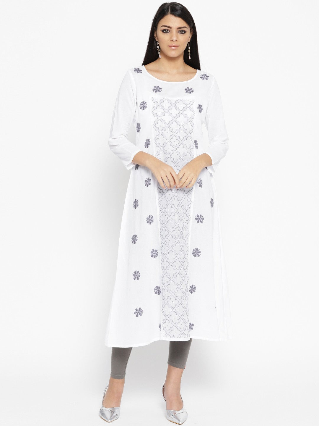 Ada Hand Embroidered White Cotton Lucknowi Chikankari Straight Kurta With Muqaish Work A100050