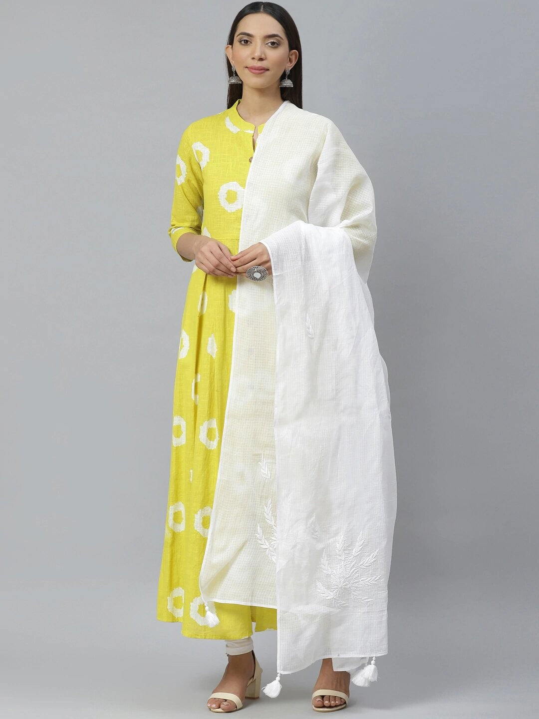 Ada Hand Embroidered White Kota Lucknowi Chikankari Dupatta– A511114