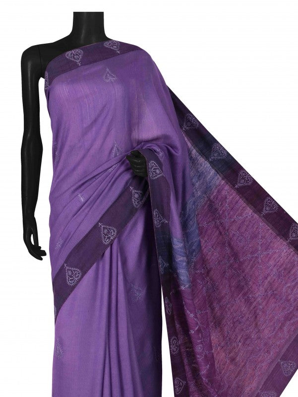 Ada Hand Embroidered Mauve Ghicha Silk Dule Tone Lucknowi Chikankari Saree With Blouse A583546