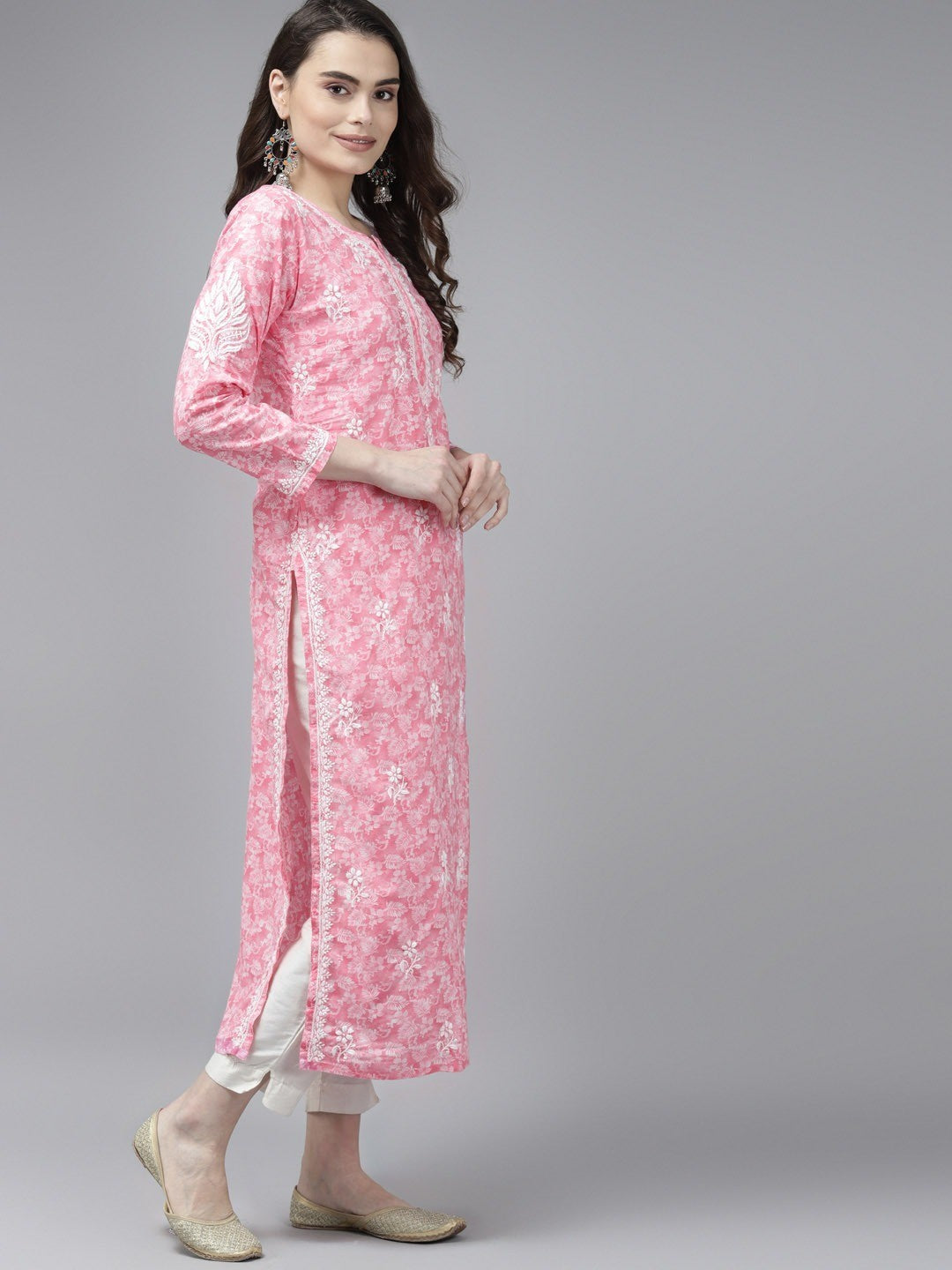 Ada Hand Embroidered Pink Cotton Lucknowi Chikankari Straight Kurta A411381