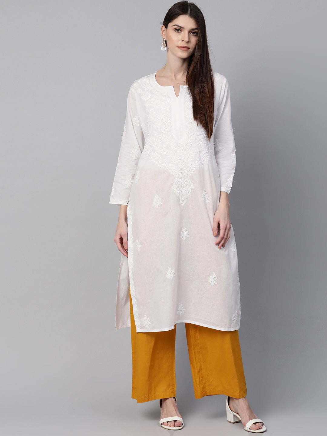 Ada Hand Embroidered White Cotton Lucknowi Chikankari Straight Kurta A100429